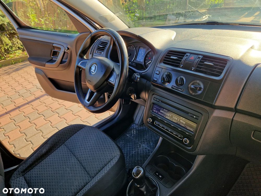 Skoda Roomster 1.4 16V Comfort - 23