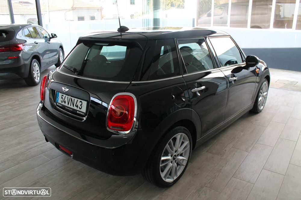 MINI 5 Portas One D - 11