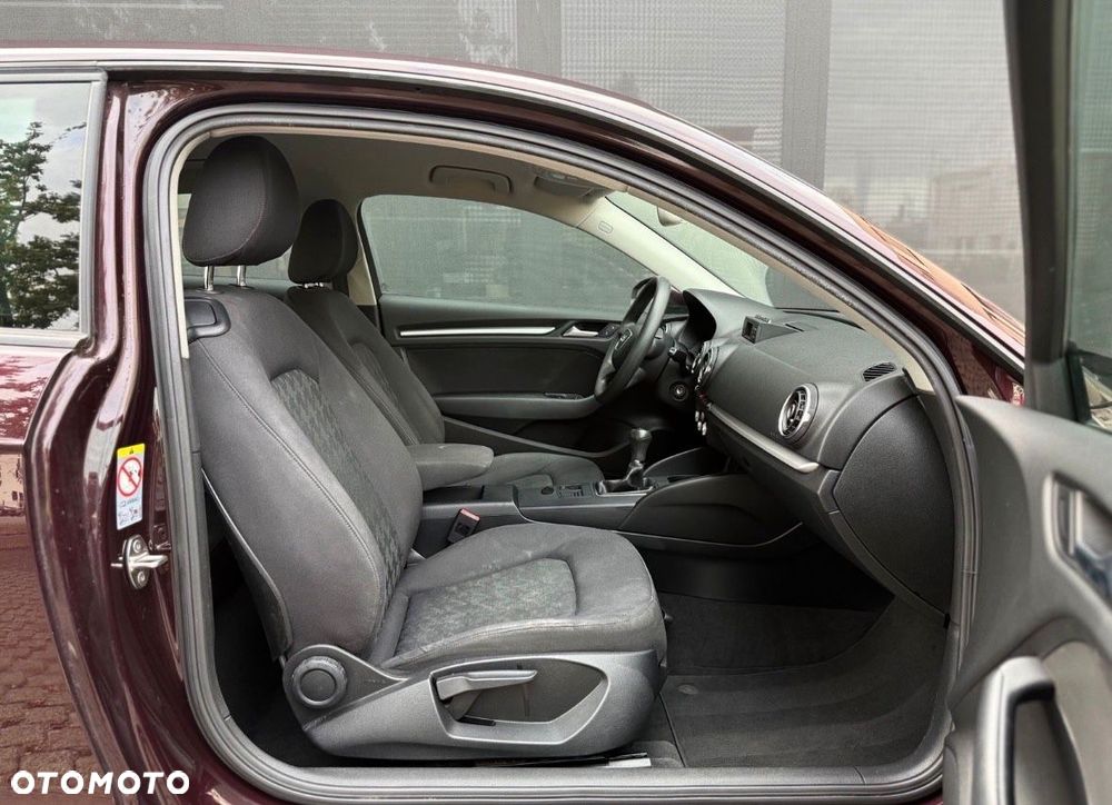 Audi A3 - 8