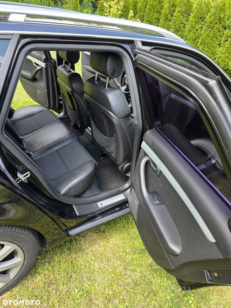 Audi A4 Limousine - 6