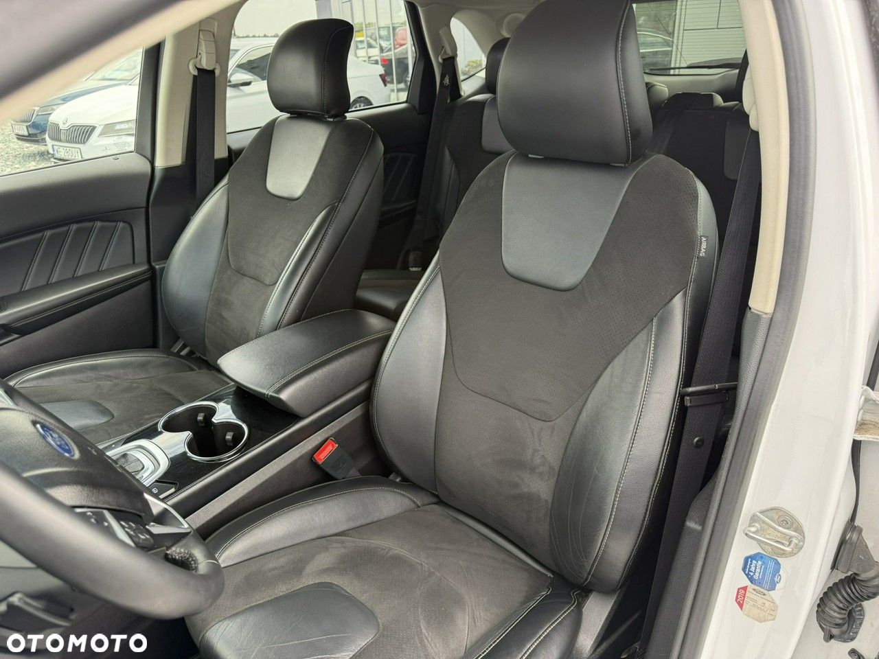Ford Edge 2.0 TDCi Bi-Turbo 4x4 ST-LINE - 16