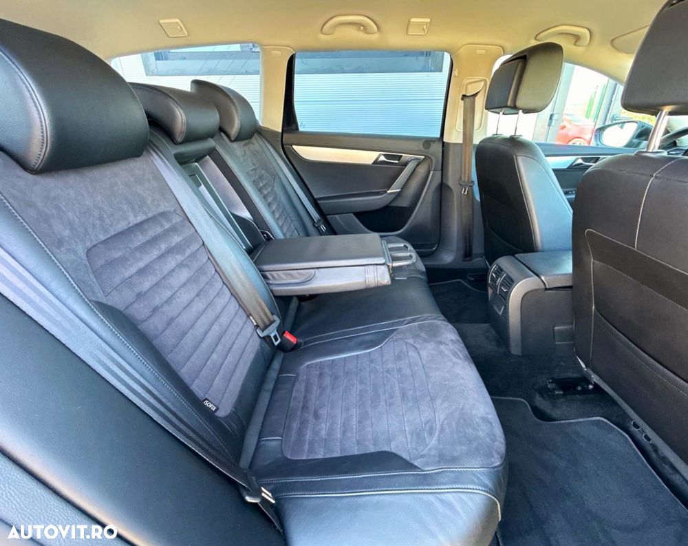 Volkswagen Passat 2.0 TDI BlueMotion Technology DSG Highline - 22