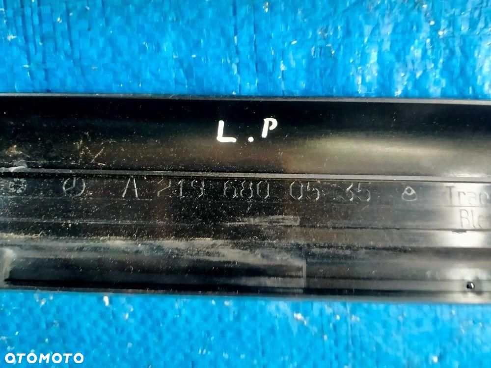 Mercedes W219 CLS Osłona Listwa Progu Przód Tył A2196800635 A2196800535 - 7