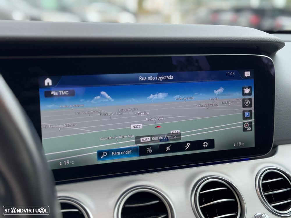 Mercedes-Benz E 220 d T 9G-TRONIC AMG Line - 17