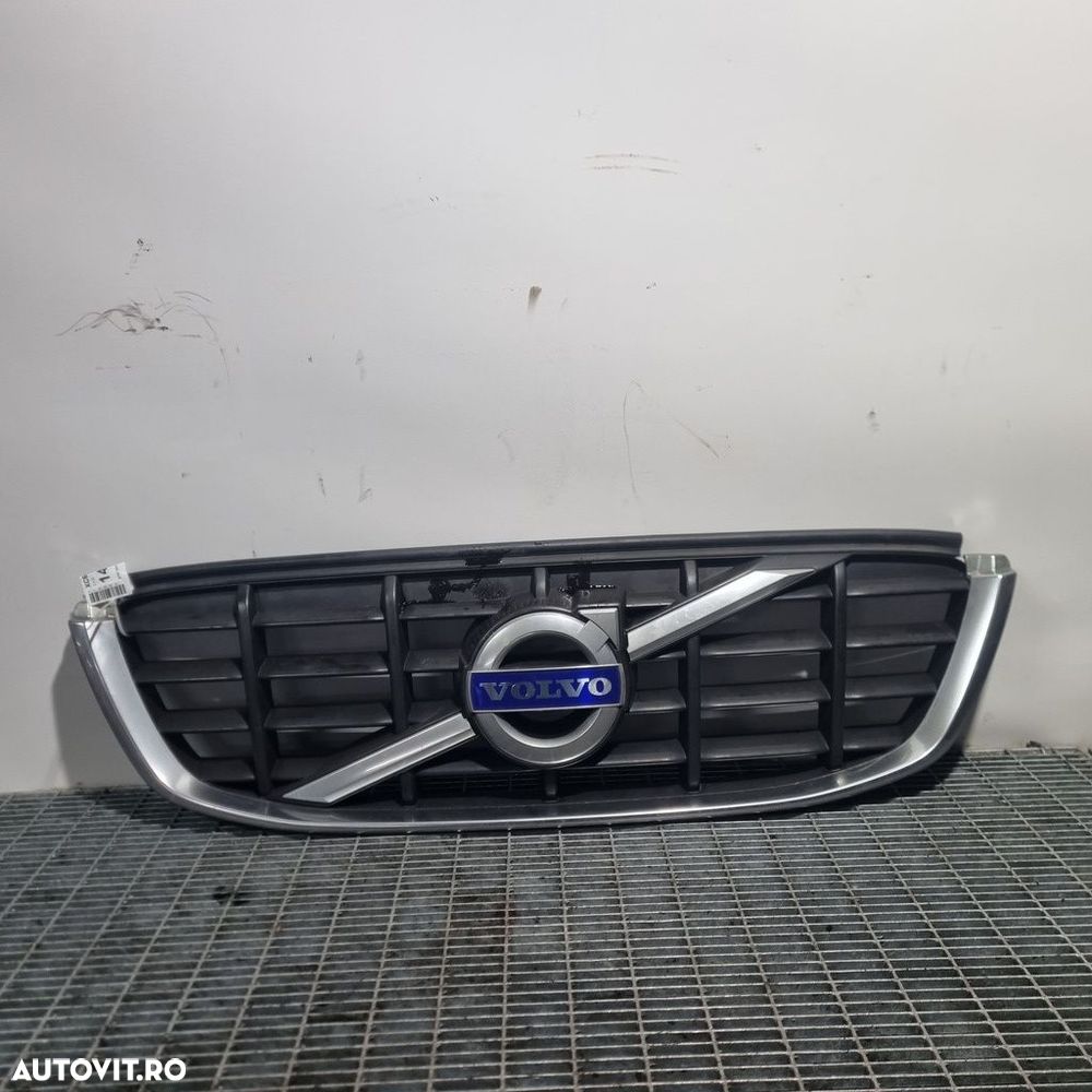 Grila fata Volvo XC60 2008 - 2013 (1482) - 1