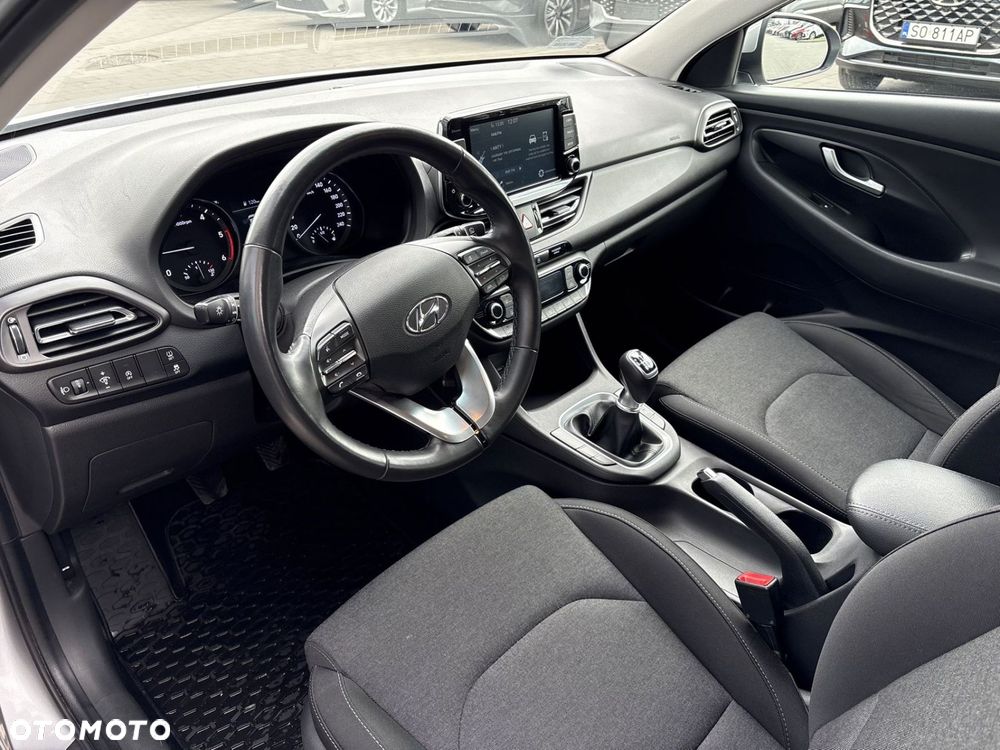 Hyundai i30 1.6 D Comfort - 9