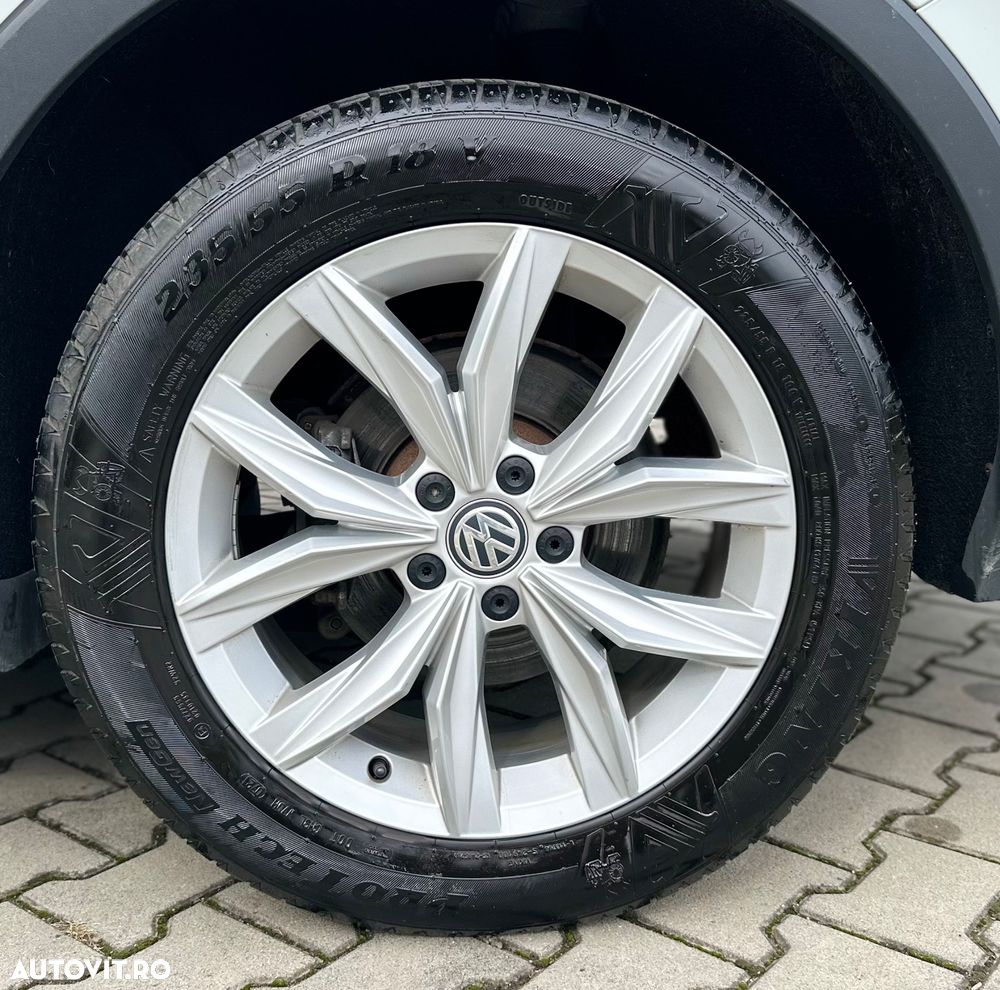 Volkswagen Tiguan Allspace 2.0 TDI SCR 4Motion DSG Highline - 32