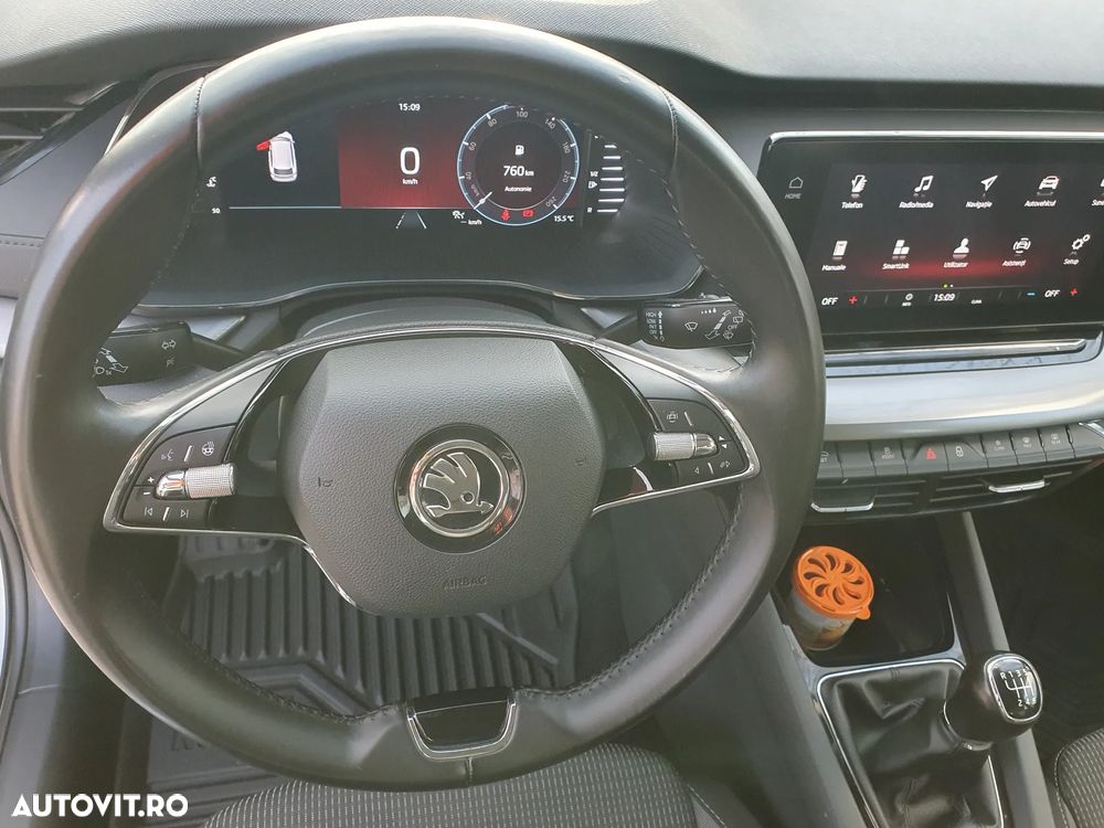 Skoda Octavia Combi 2.0 TDI Tour - 3