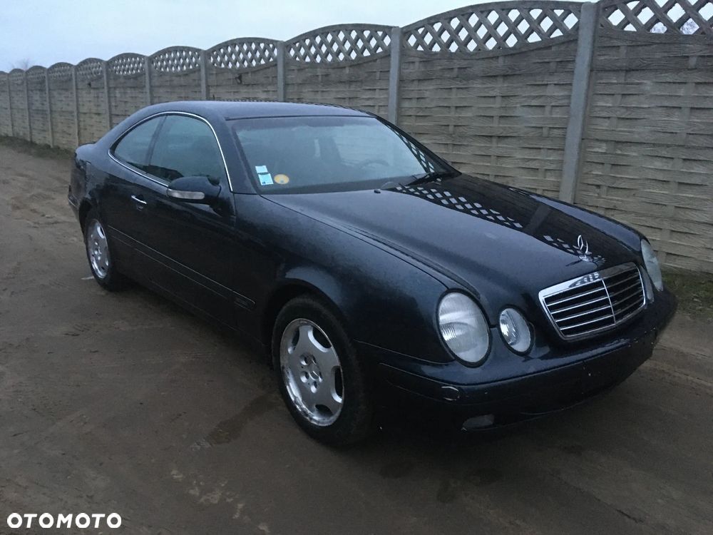 Mercedes-Benz CLK - 1
