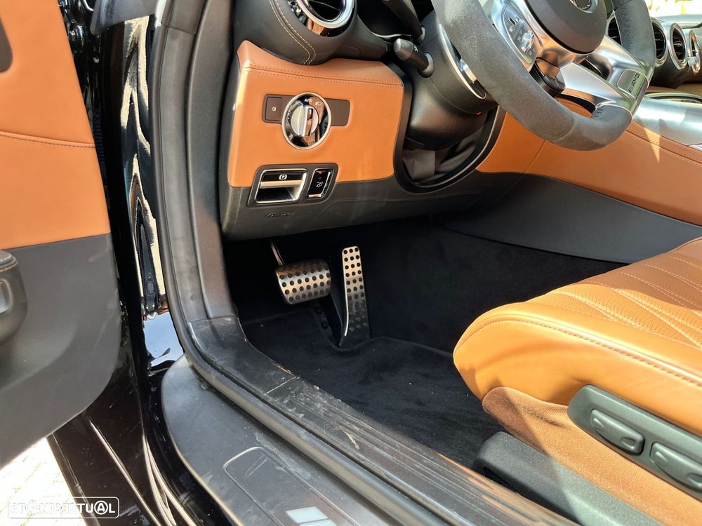 Mercedes-Benz AMG GT - 24