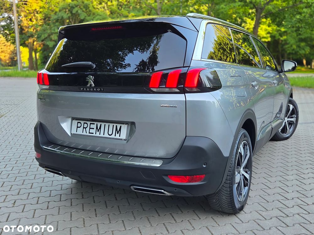 Peugeot 5008 - 3