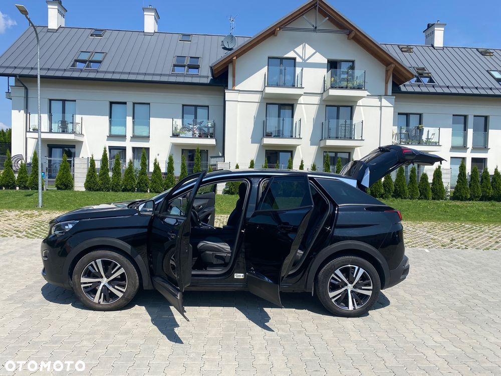 Peugeot 3008 1.2 PureTech Allure S&S EAT6 - 22