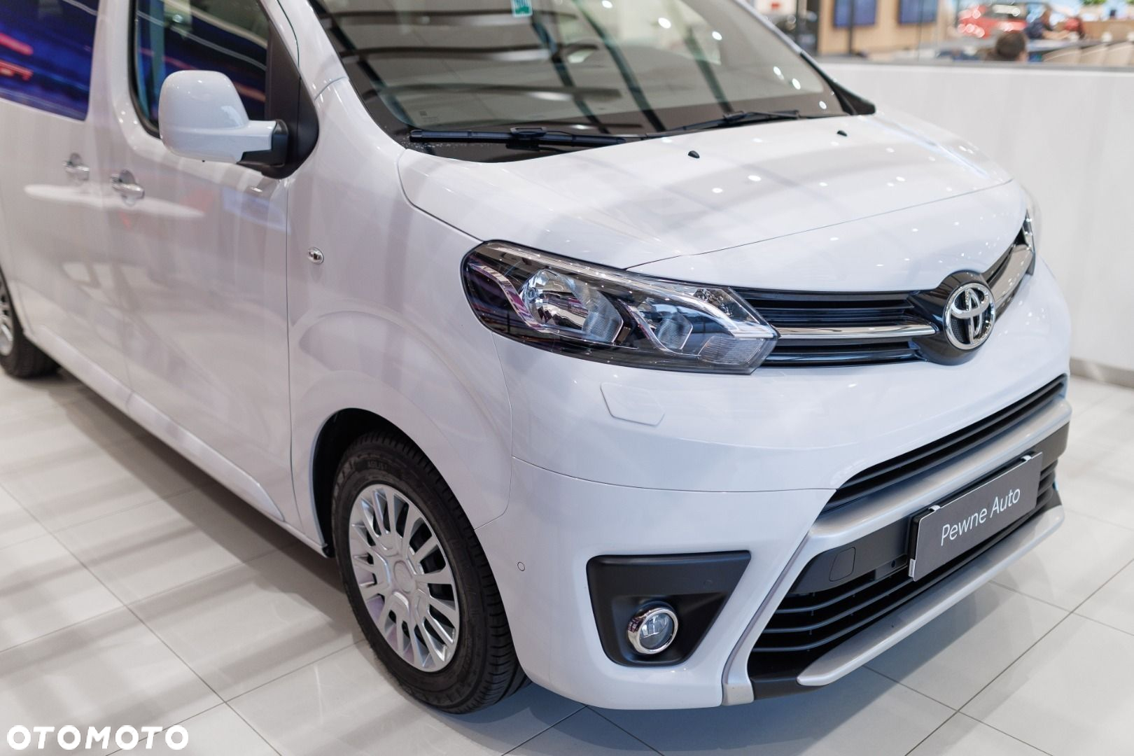 Toyota Proace Verso - 19