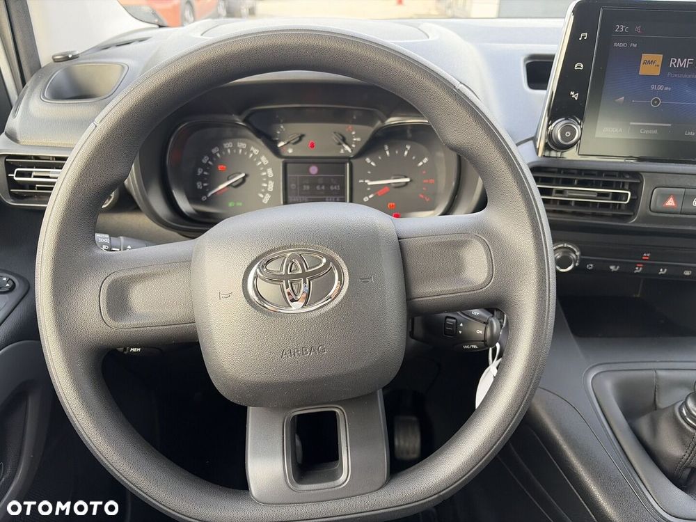 Toyota Proace City Verso 1.5 D-4D Business - 19
