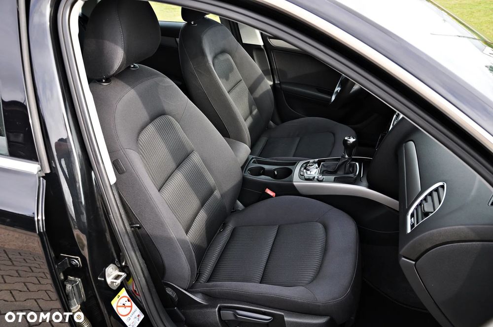 Audi A4 Avant 2.0 TDI ultra - 15