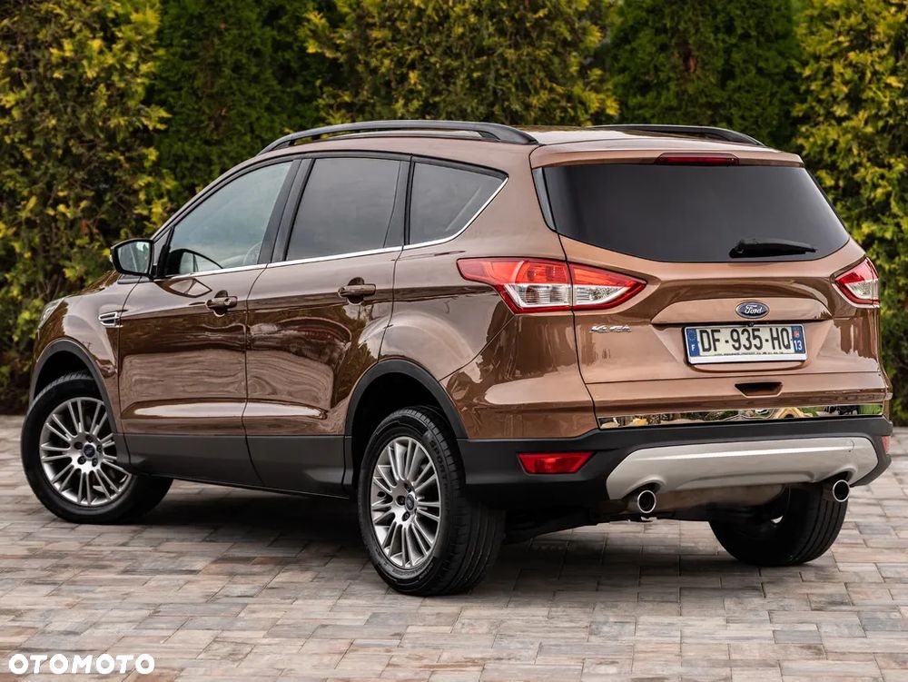 Ford Kuga 2.0 TDCi 4x4 Titanium - 23
