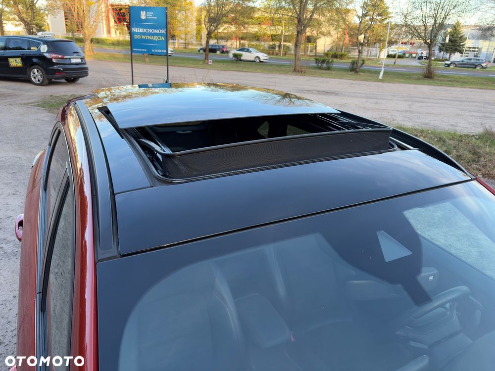 Ford Kuga 2.0 EcoBlue 4x4 ST-LINE - 19