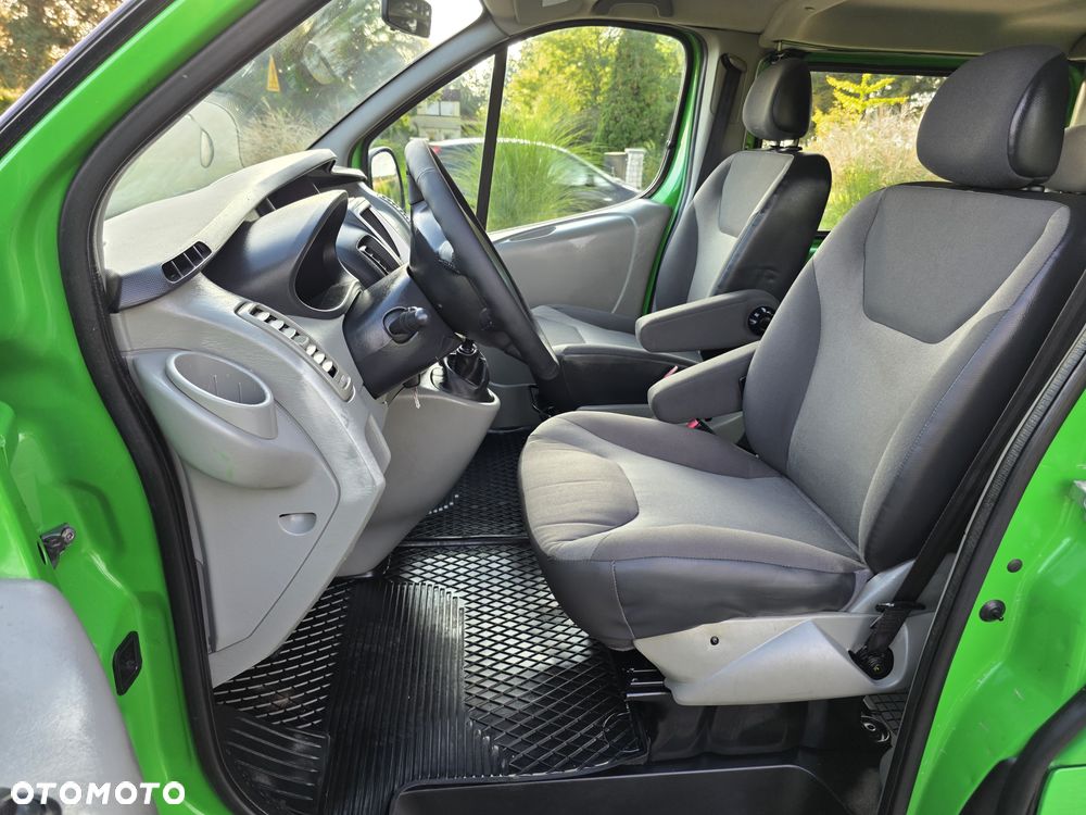 Renault Trafic - 20