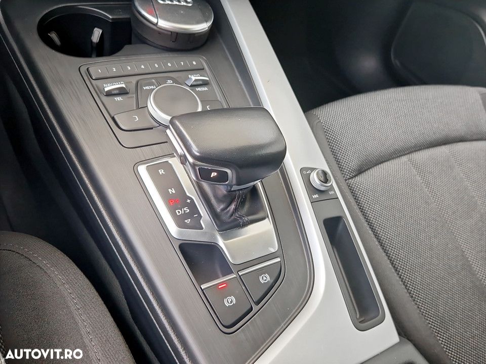 Audi A4 Limuzina 1.4 TFSI S tronic - 19