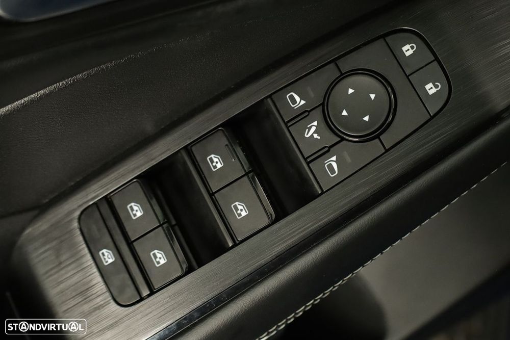 Nissan Qashqai 1.3 DIG-T N-Connecta LED Xtronic - 20