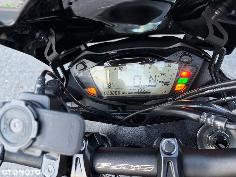 Suzuki GSX - 9