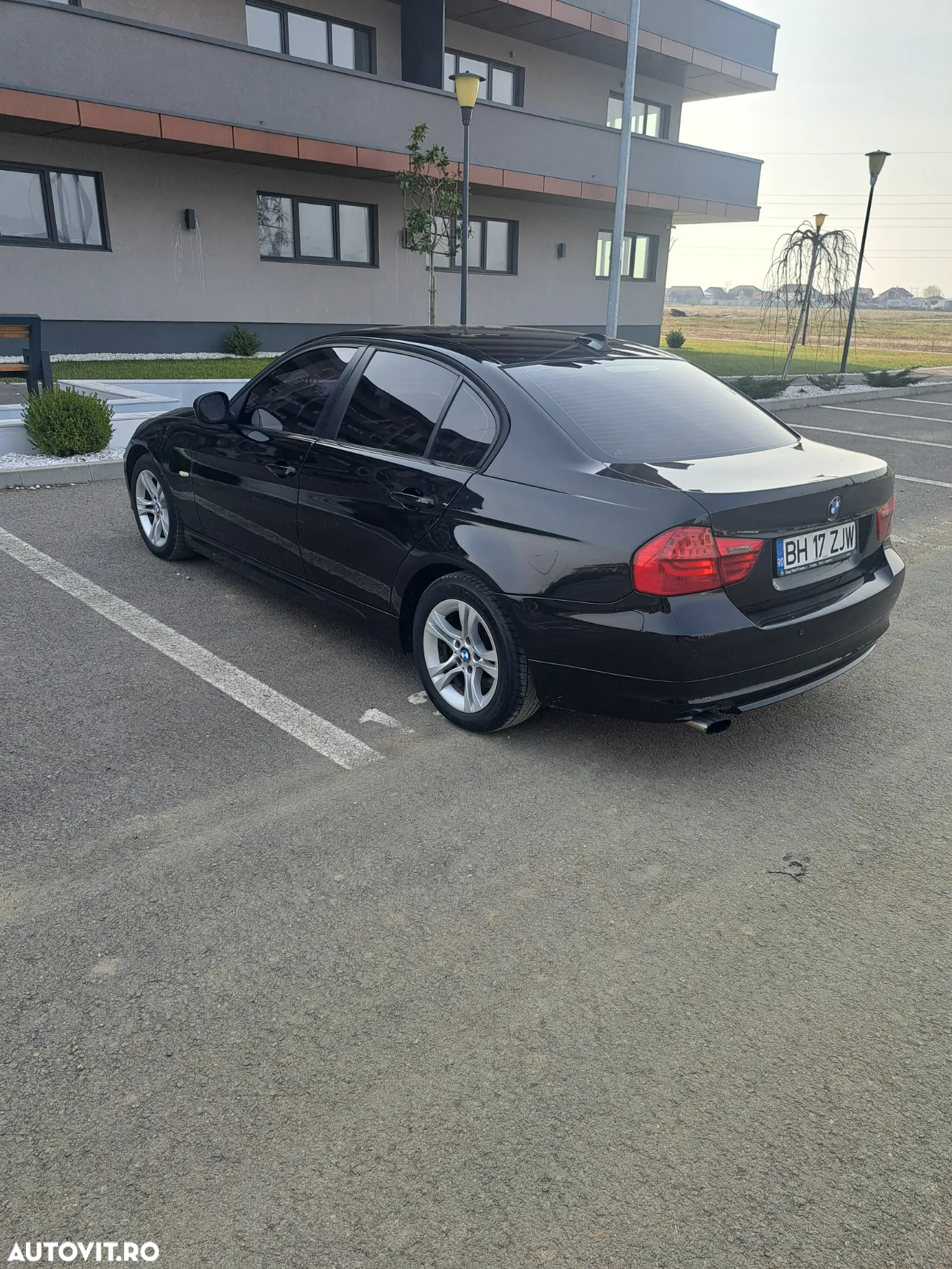 BMW Seria 3 318d - 3