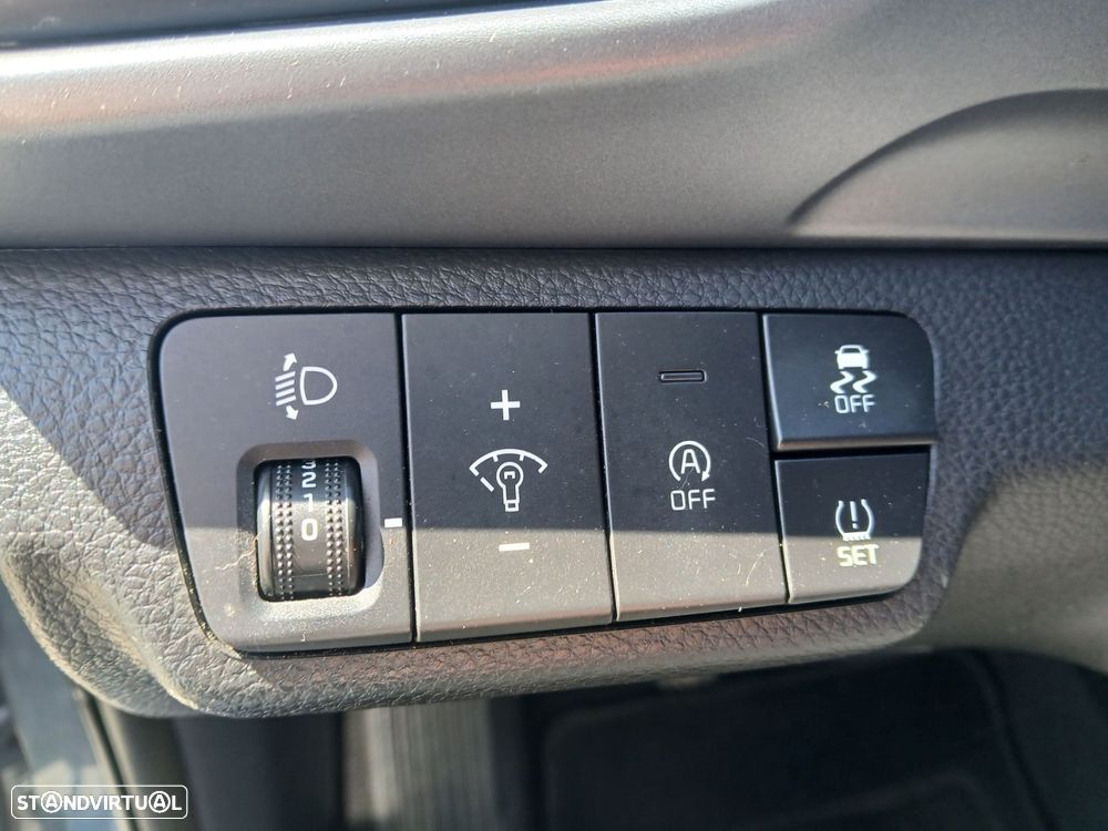 Kia Stonic 1.2 Dynamic - 21