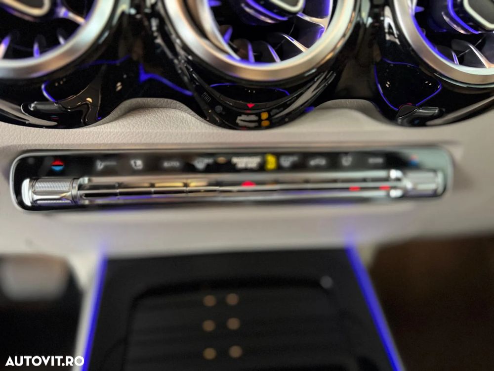 Mercedes-Benz GLB 200 d 4Matic 8G-DCT Progressive - 21