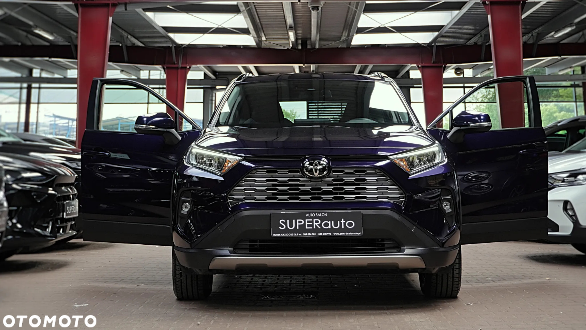 Toyota RAV4 - 4
