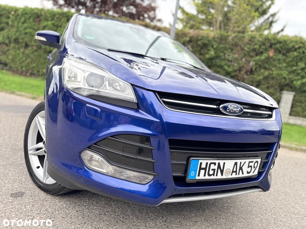 Ford Kuga 2.0 TDCi 4x4 Titanium - 2