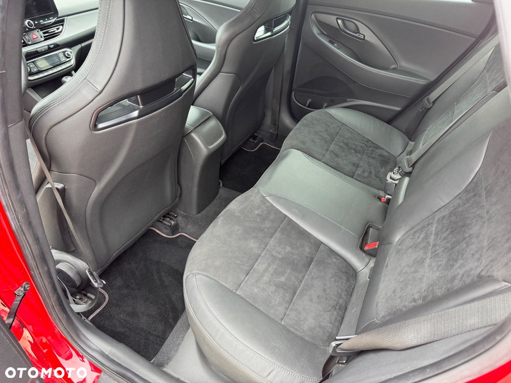 Hyundai i30 N - 16
