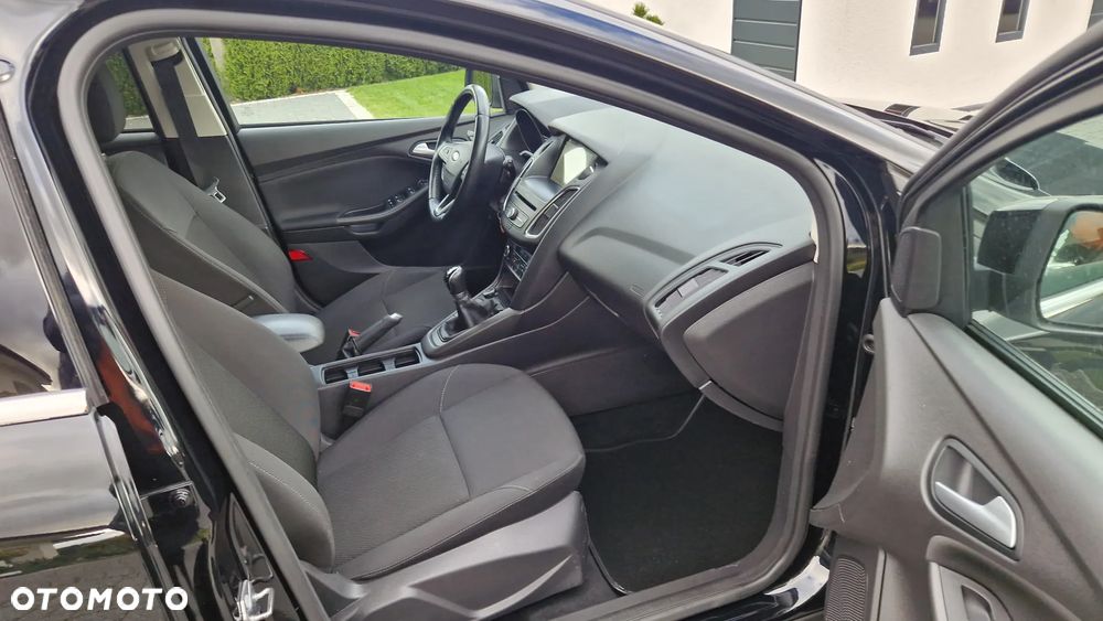 Ford Focus 1.0 EcoBoost Titanium ASS - 9