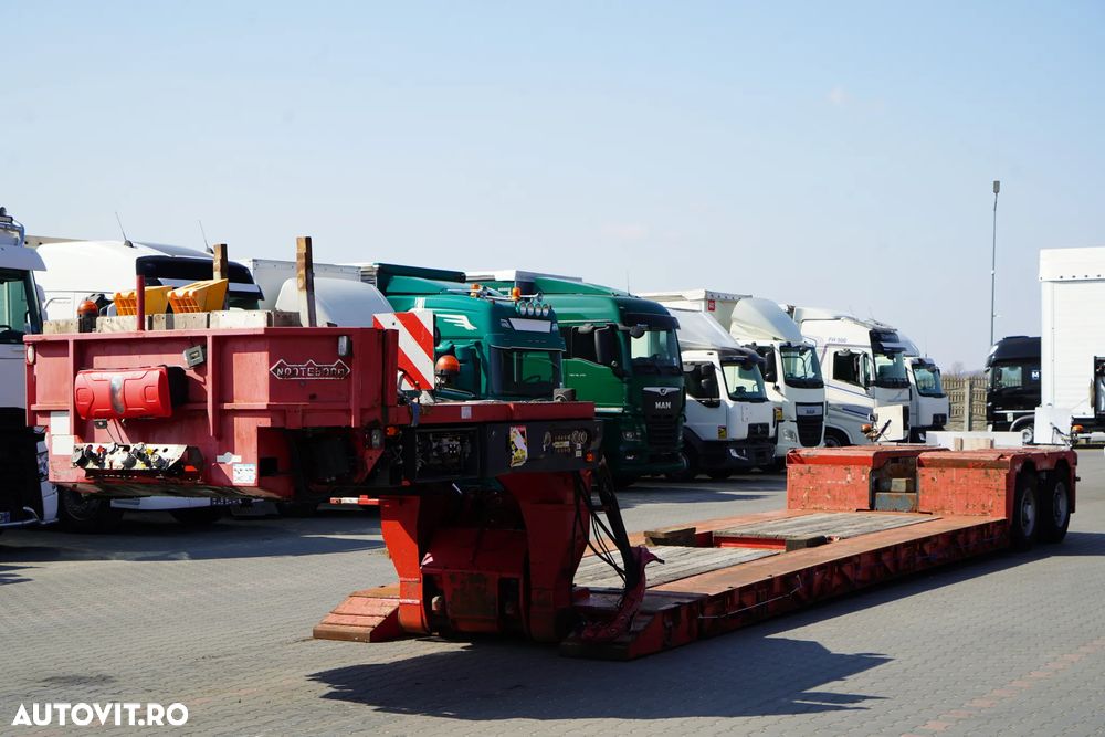 Nooteboom BETON JOS / EXTENSIBIL / TIEFBETT / EXTENSIBIL / TRANSPORTATOR / 19,5 M / MASĂ PUTERNICĂ: 55 TONE / - 25