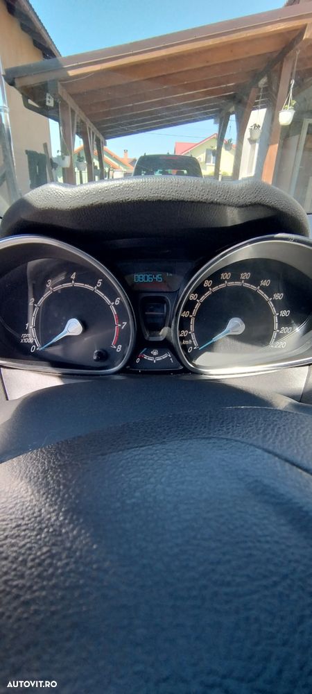 Ford Fiesta 1.0 Trend - 9