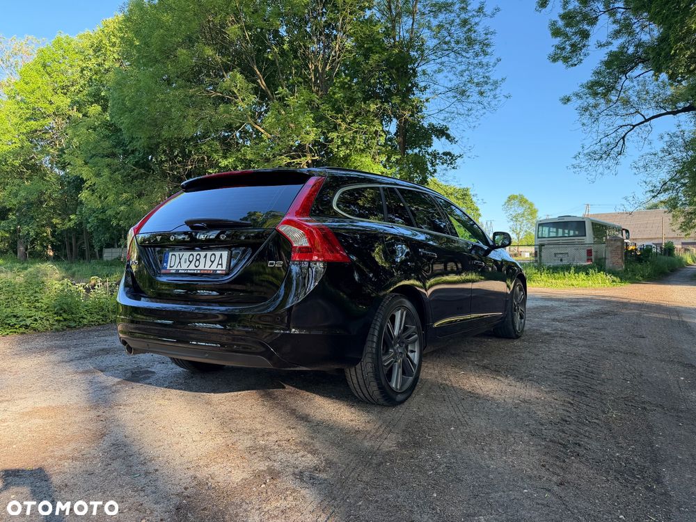 Volvo V60 D2 Drive-E Dynamic Edition (Momentum) - 19