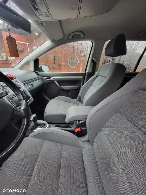 Volkswagen Touran 1.4 TSI Comfortline DSG - 8