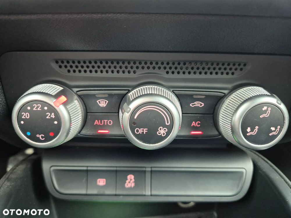 Audi A1 3-drzwiowe 1.4 TFSI S line Sportpaket - 20