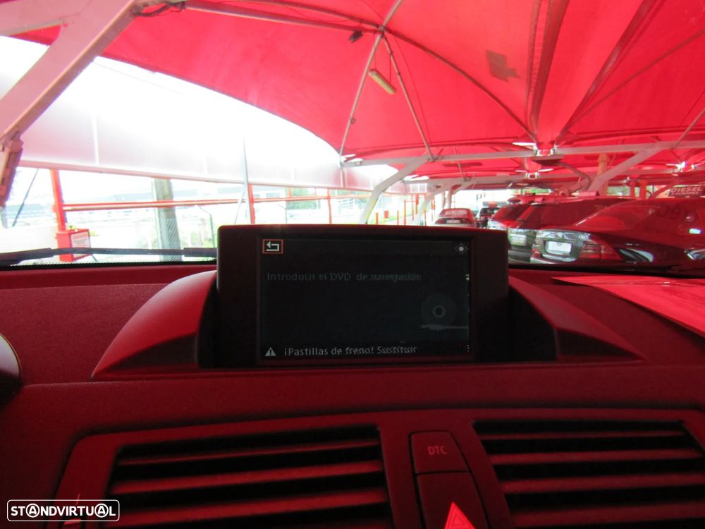 BMW 118 d Pack M - 16