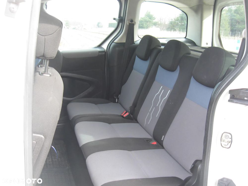 Peugeot Partner 1.6 HDi Active - 11