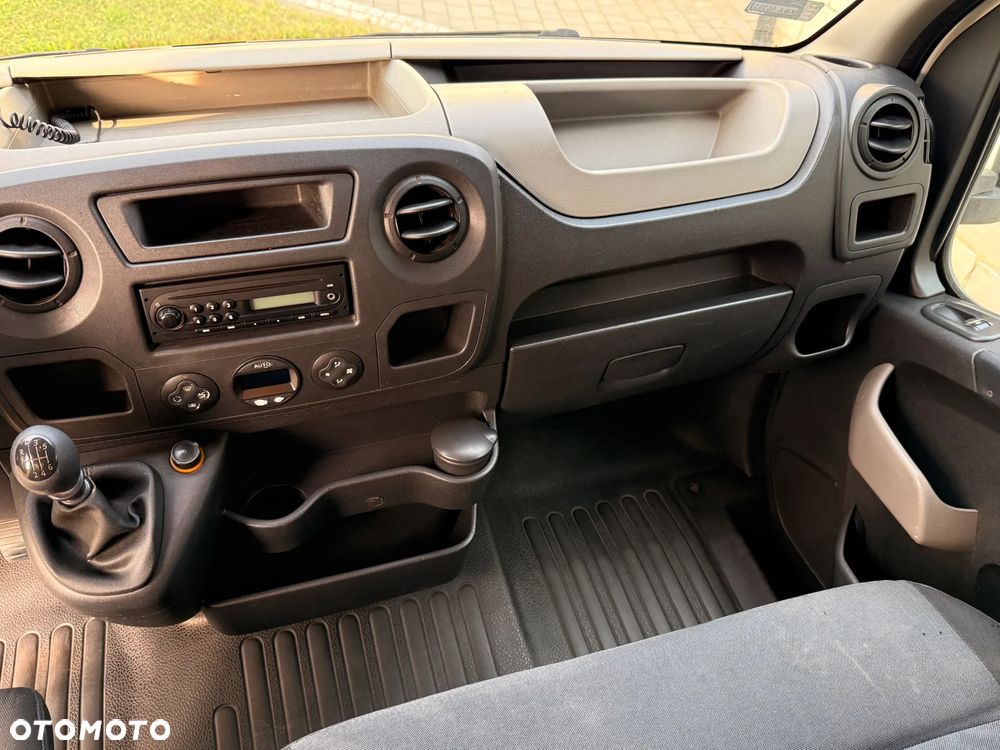 Renault Master - 27