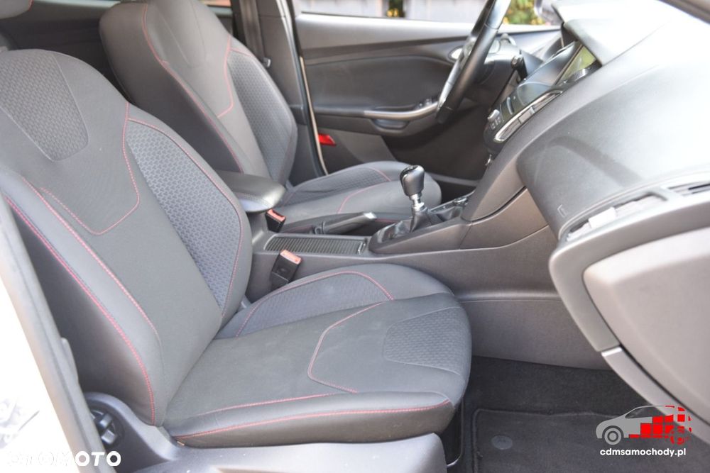 Ford Focus - 21