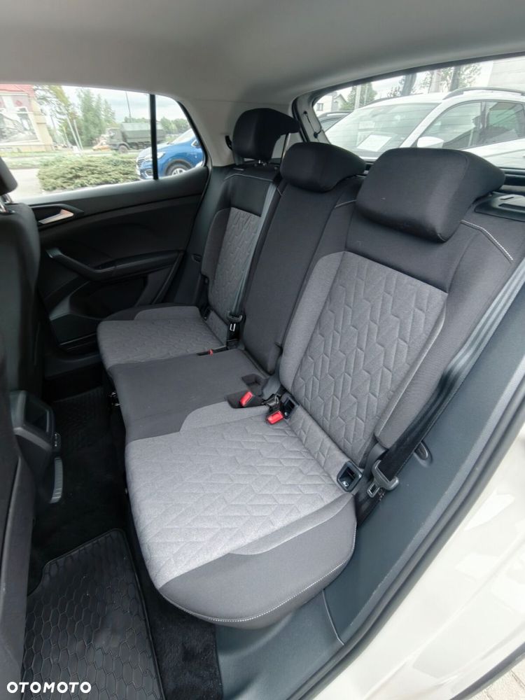 Volkswagen T-Cross - 25