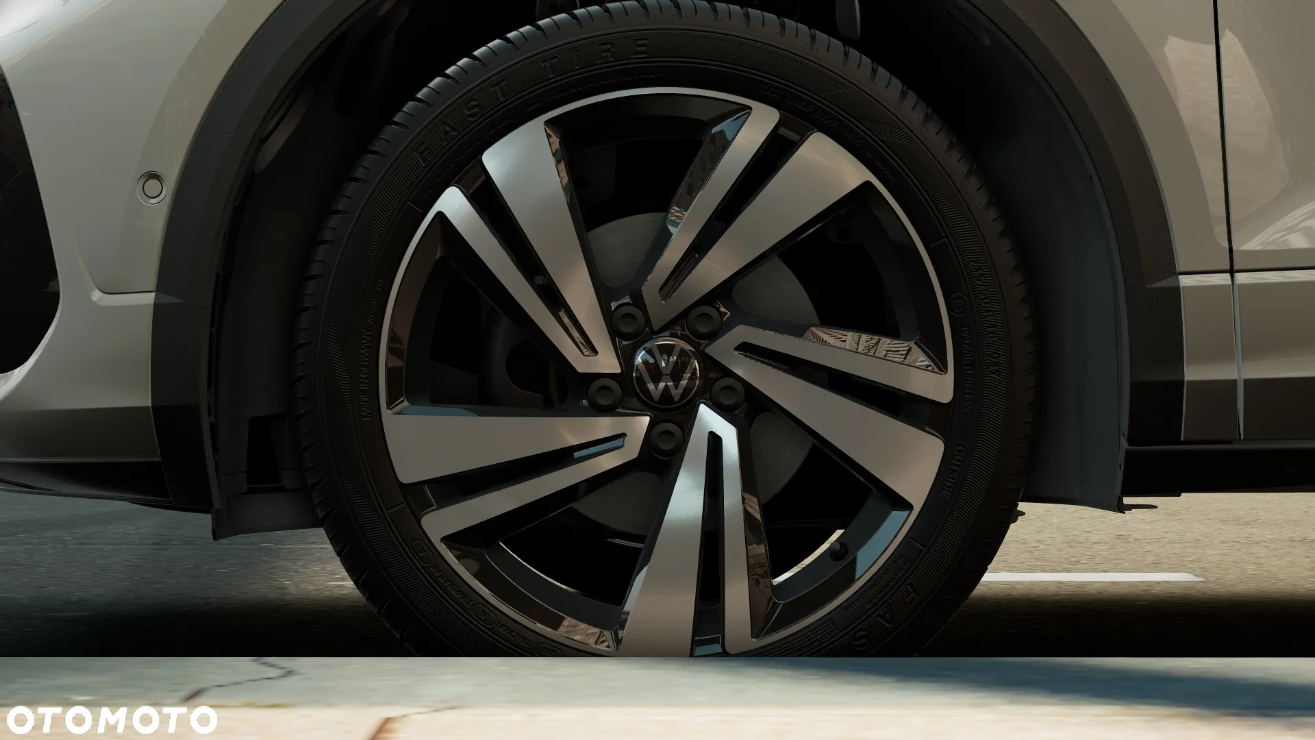 Volkswagen T-Roc 1.5 TSI R-Line Plus DSG - 8