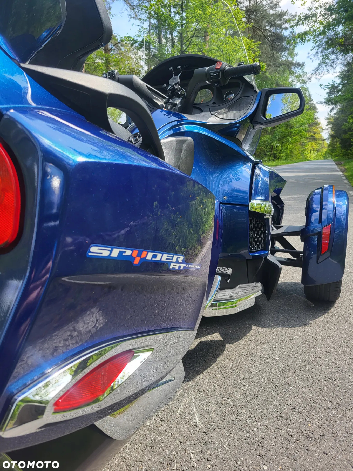 Can-Am Spyder - 9