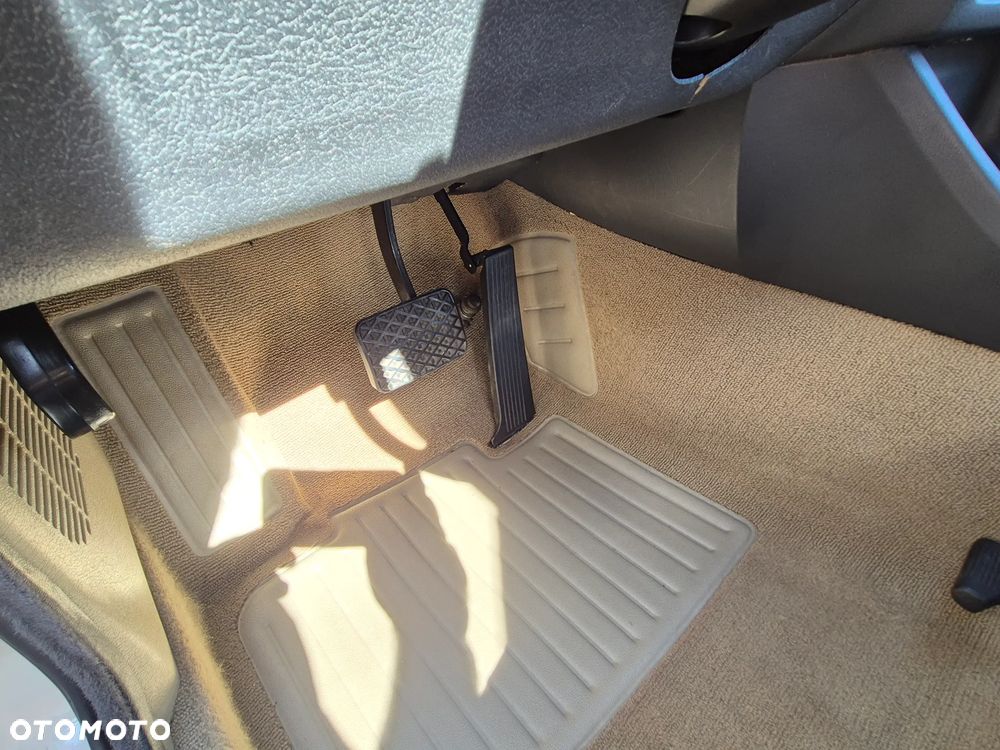BMW Seria 3 - 22