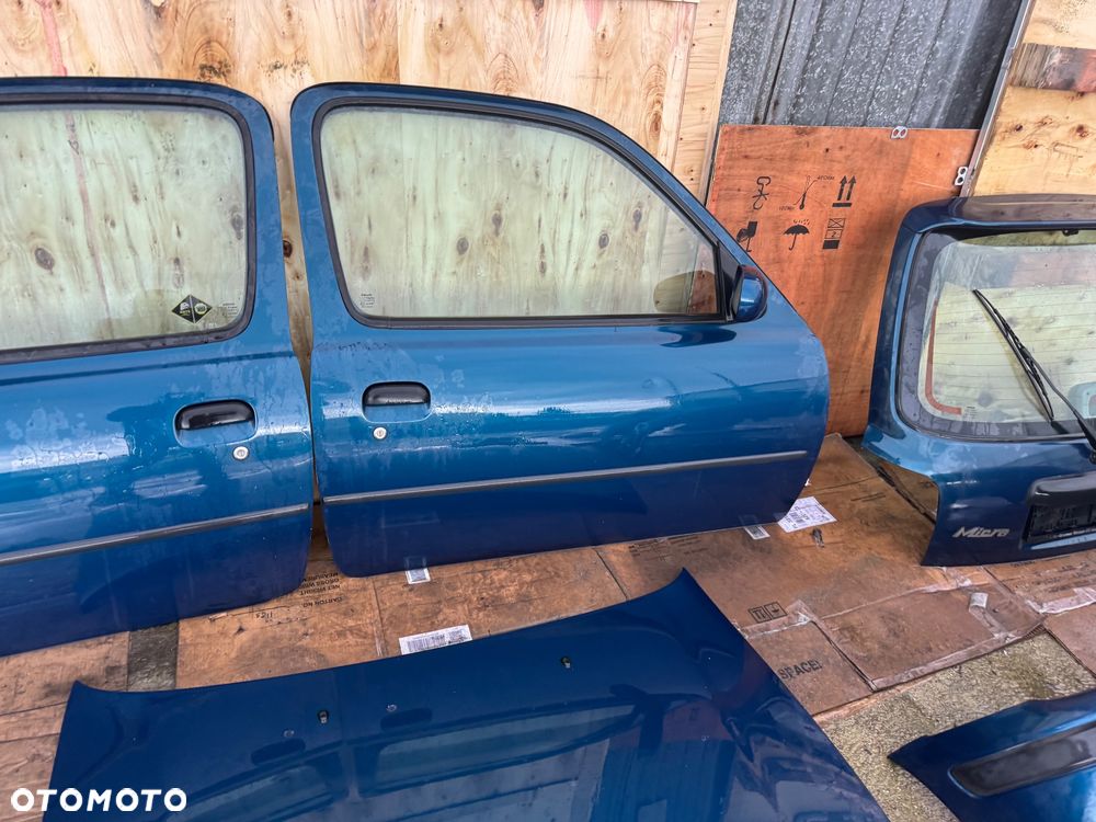 Nissan micra k11 drzwi przednie prawe lewe przód maska zderzak przedni lampy przód przednie tylne lampy tył chłodnica wentylator klapa bagażnik drzwi niebieski - 6