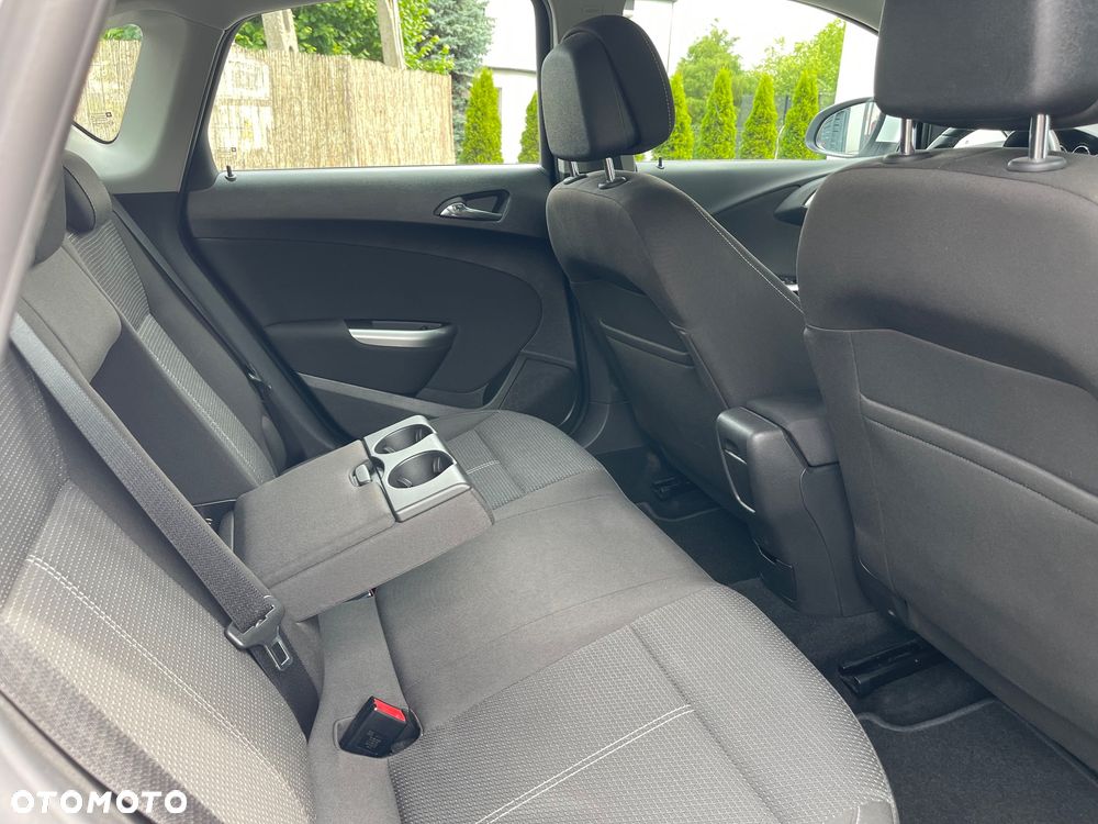 Opel Astra 1.4 Turbo Sport - 12