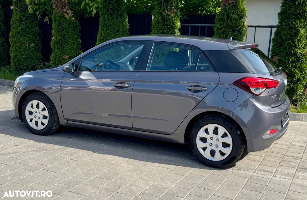 Hyundai i20 1.2 GO - 3