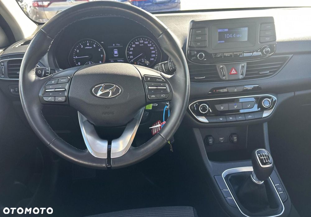 Hyundai i30 - 17