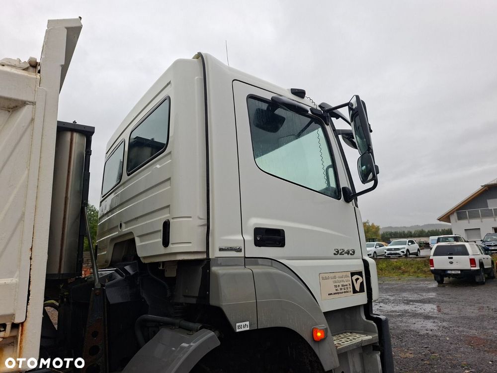 ACTM Axor 3243 K 8X4 - 36